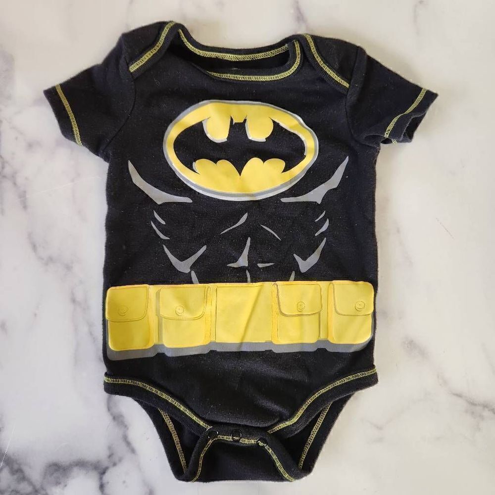 Batman baby boy one piece 3-6 month muscle abs costume short sleeve black